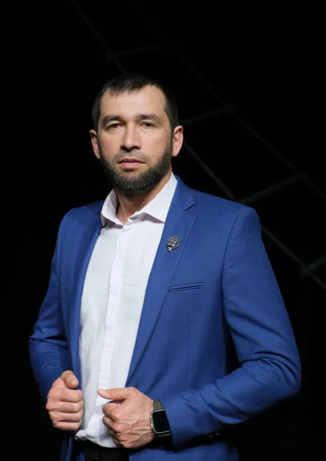 Висхан Исламов